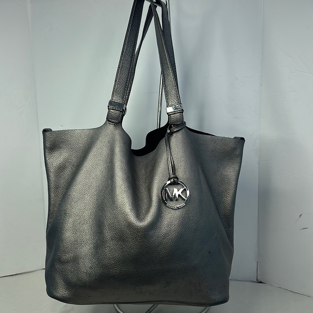 Michael Kors Colgate Large Reversible Tote/Shoulder Bag